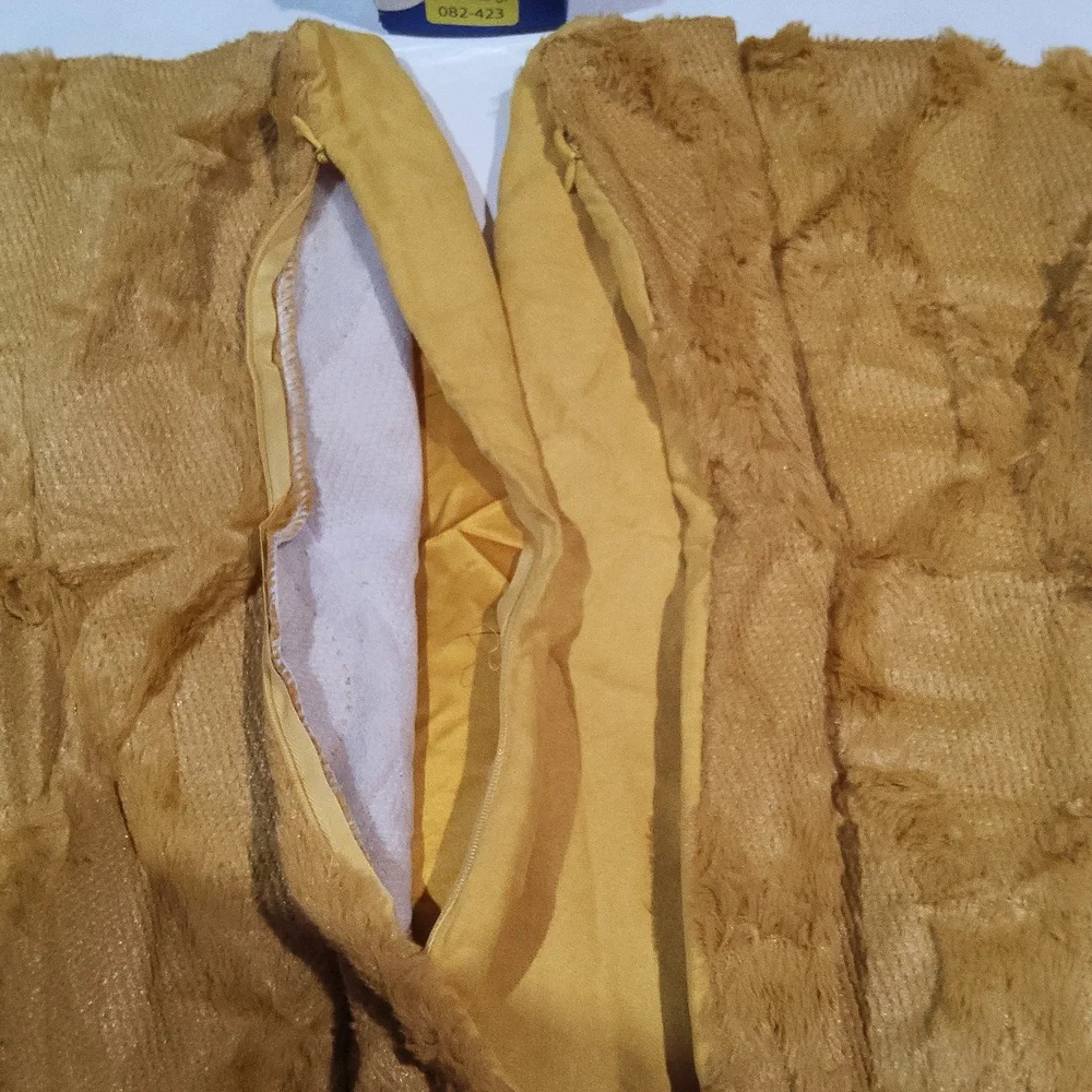 Decorative Throw Pillow Covers‎ Mustard Yellow 18x18 Inch Set of 2, Soft Plush